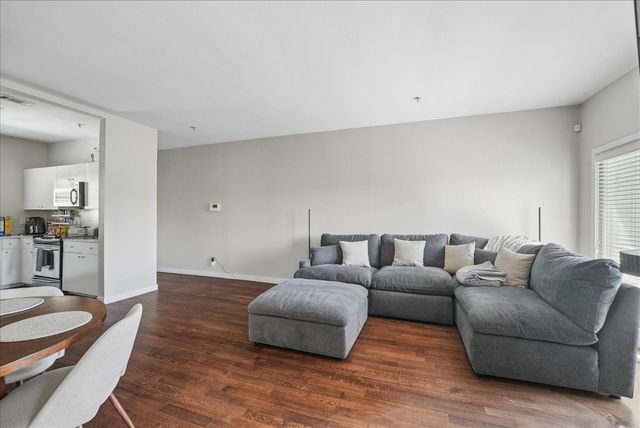 4111 Cole Avenue 14, Dallas, TX 75204