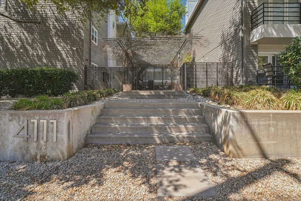 4111 Cole Avenue 14, Dallas, TX 75204