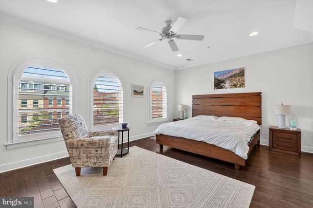 619 E CUSTIS AVE, Alexandria, VA 22301