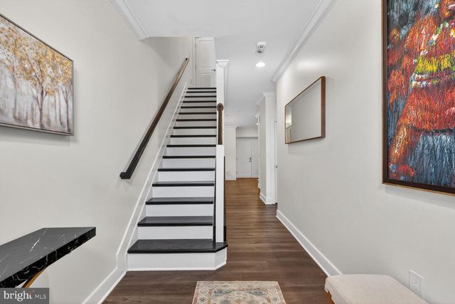 619 E CUSTIS AVE, Alexandria, VA 22301