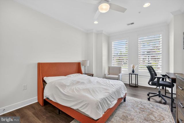 619 E CUSTIS AVE, Alexandria, VA 22301