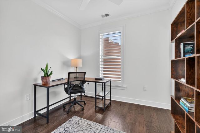619 E CUSTIS AVE, Alexandria, VA 22301