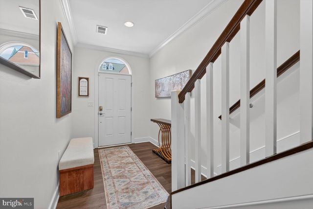 619 E CUSTIS AVE, Alexandria, VA 22301