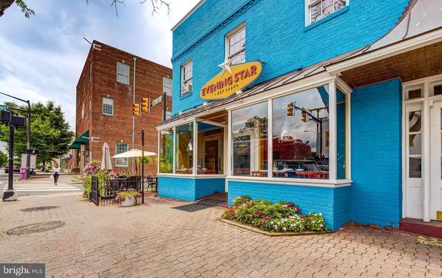 619 E CUSTIS AVE, Alexandria, VA 22301