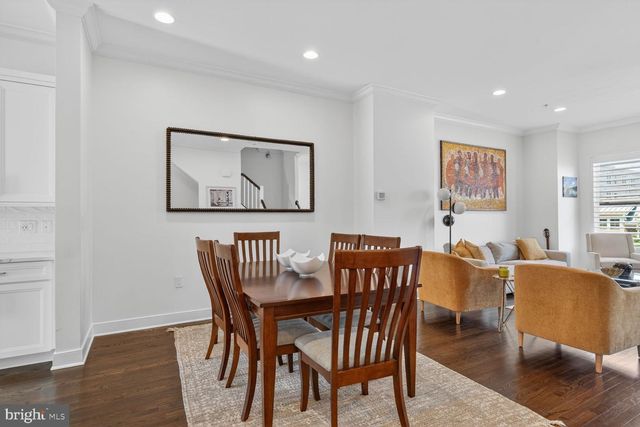 619 E CUSTIS AVE, Alexandria, VA 22301