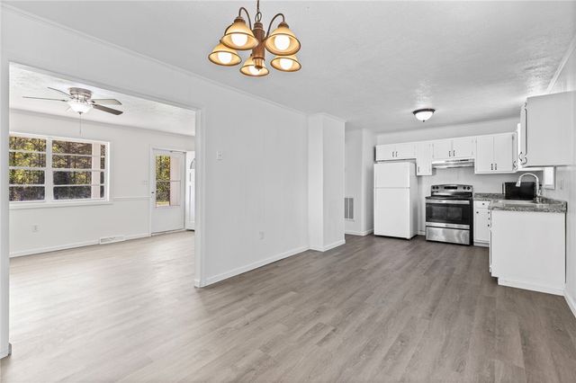324 Tribble Street, Honea Path, SC 29654
