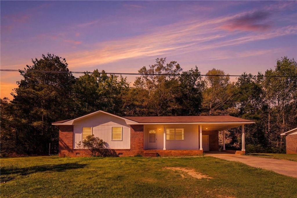 324 Tribble Street, Honea Path, SC 29654