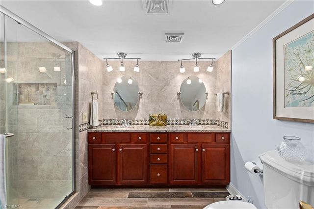 907 Branchwood Drive, Kernersville, NC 27284