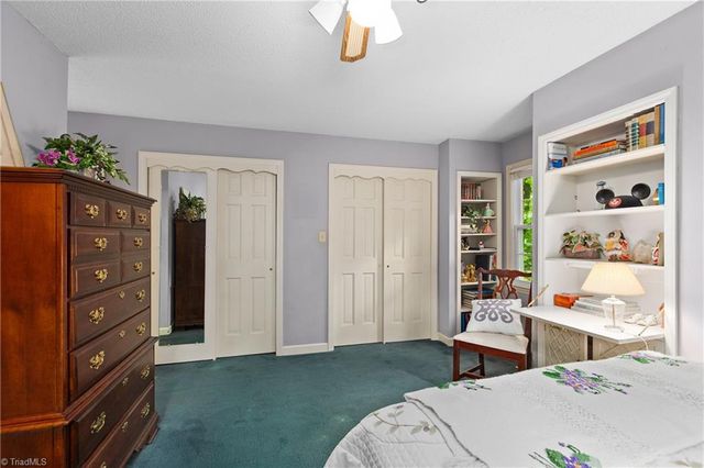 907 Branchwood Drive, Kernersville, NC 27284