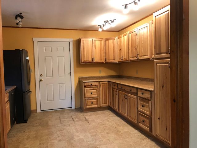 411 US Route 4, Enfield, NH 03748