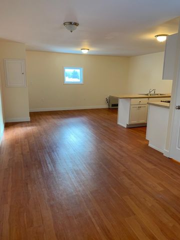 411 US Route 4, Enfield, NH 03748