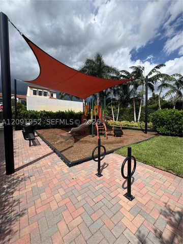 130 NW 209th Trl 130, Pembroke Pines, FL 33029