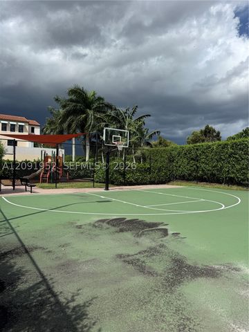 130 NW 209th Trl 130, Pembroke Pines, FL 33029