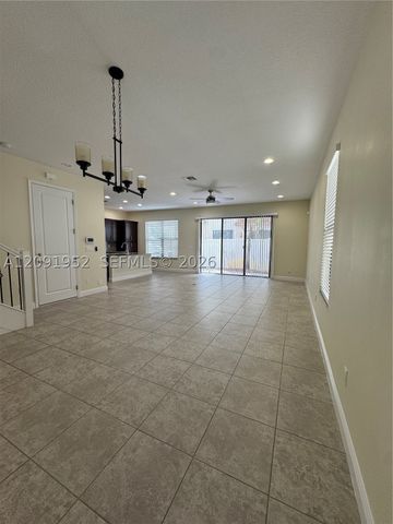 130 NW 209th Trl 130, Pembroke Pines, FL 33029