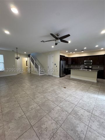 130 NW 209th Trl 130, Pembroke Pines, FL 33029
