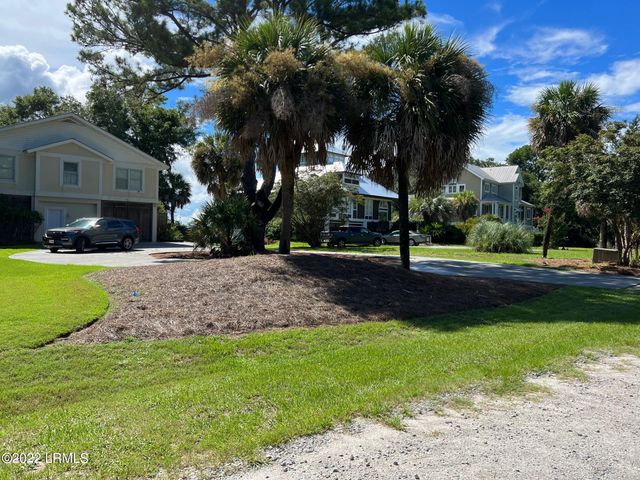 12 Dockside Lane, St. Helena Island, SC 29920