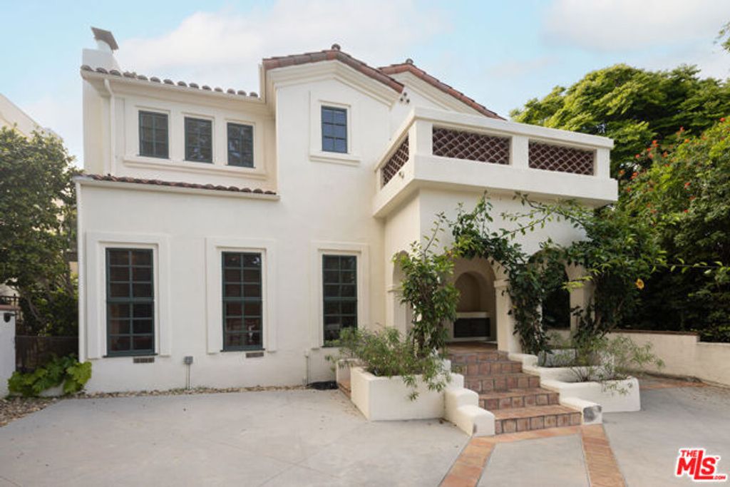 200 Mabery Road, Santa Monica, CA 90402