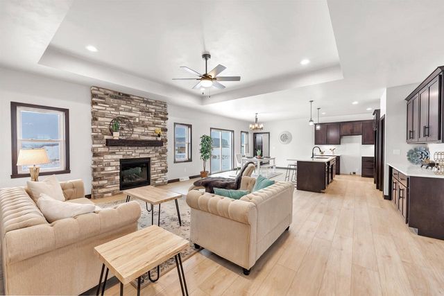 3772 EVELYN ROSE LANE, Suamico, WI 54313