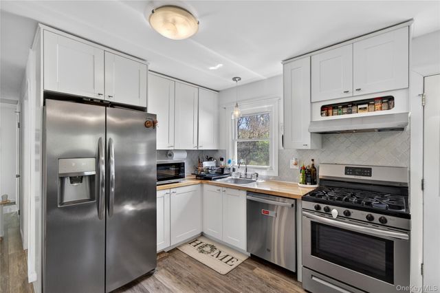 58 Farries Avenue, Florida, NY 10921