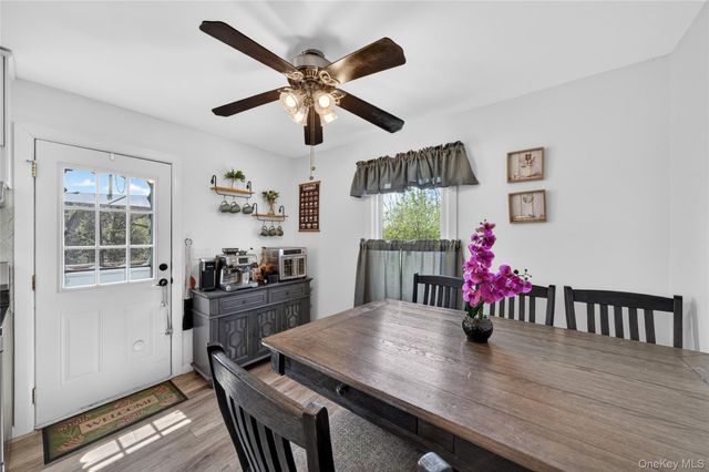 58 Farries Avenue, Florida, NY 10921