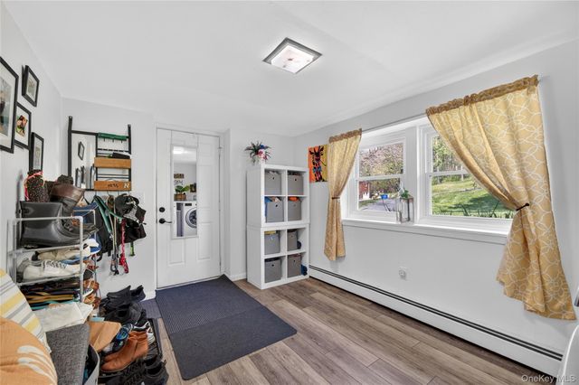 58 Farries Avenue, Florida, NY 10921