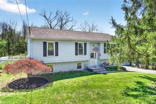 58 Farries Avenue, Florida, NY 10921