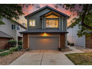 2212 S Nome Ct, Aurora, CO 80014
