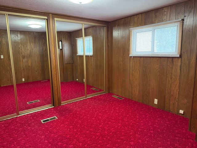 424 N Hodges Rd, Greenacres, WA 99016