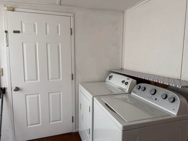 424 N Hodges Rd, Greenacres, WA 99016
