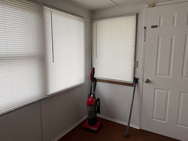 424 N Hodges Rd, Greenacres, WA 99016