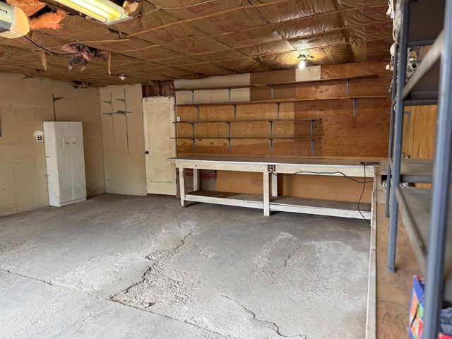424 N Hodges Rd, Greenacres, WA 99016