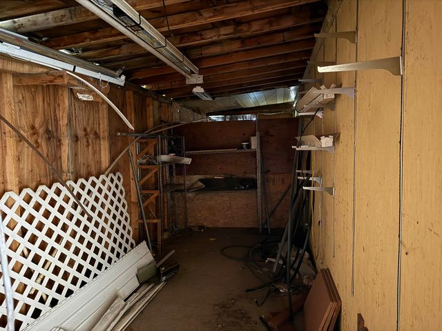 424 N Hodges Rd, Greenacres, WA 99016