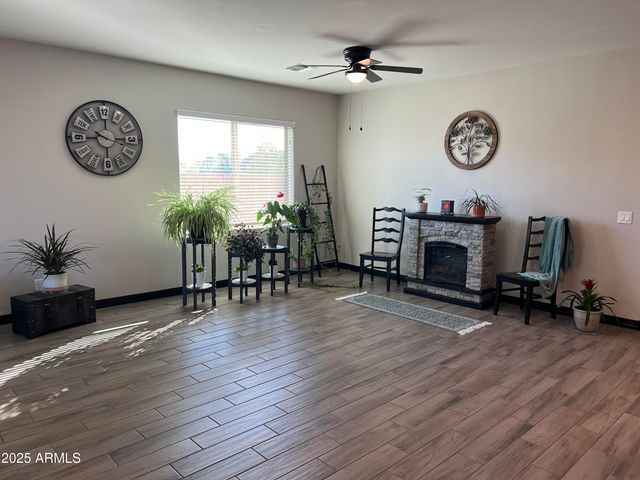 10605 W Catalina Drive, Avondale, AZ 85392