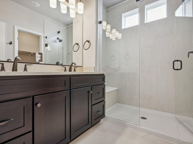 6153 N Ceylon St 10-207, Denver, CO 80249