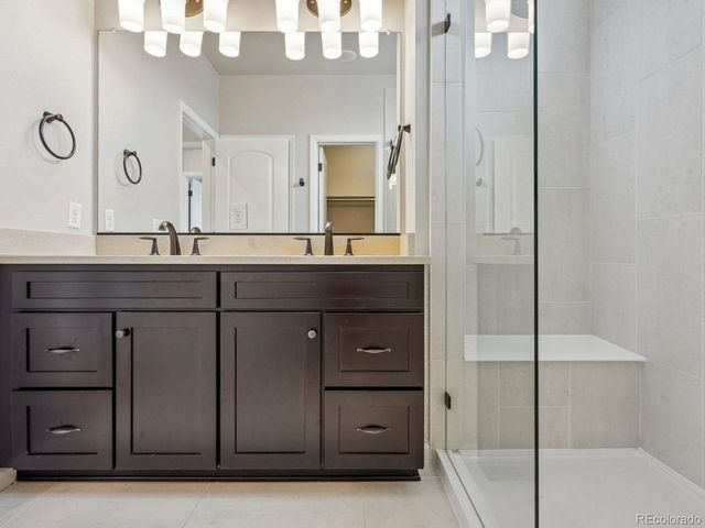 6153 N Ceylon St 10-207, Denver, CO 80249