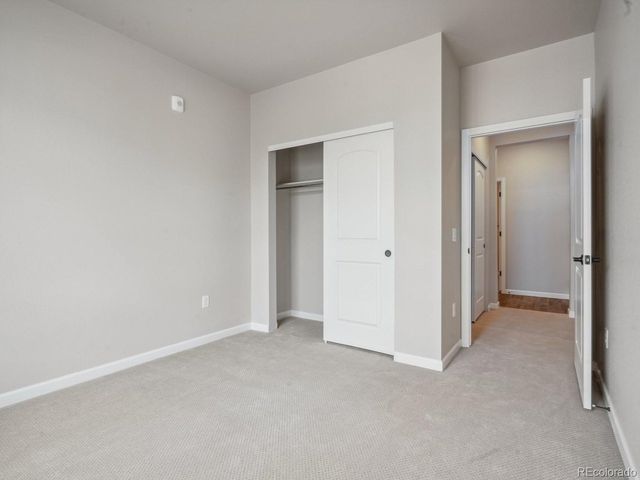 6153 N Ceylon St 10-207, Denver, CO 80249