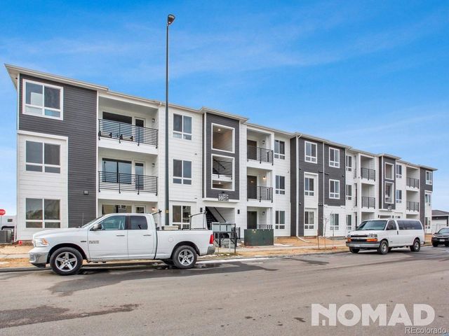 6153 N Ceylon St 10-207, Denver, CO 80249