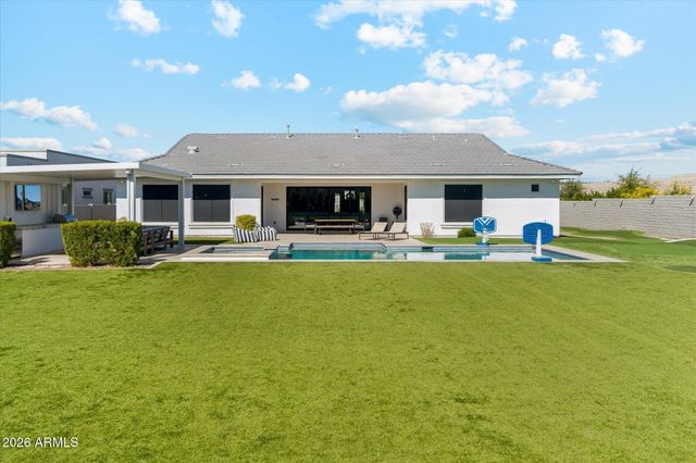 20717 E Pummelos Road, Queen Creek, AZ 85142