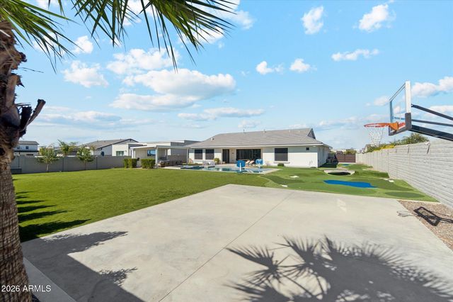 20717 E Pummelos Road, Queen Creek, AZ 85142