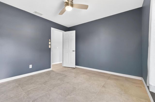 902 SW Dalton Avenue, Port St Lucie, FL 34953