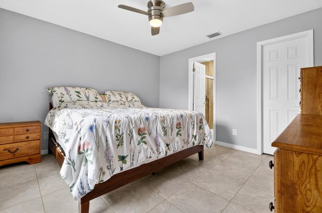 902 SW Dalton Avenue, Port St Lucie, FL 34953