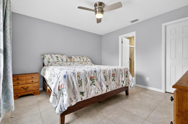 902 SW Dalton Avenue, Port St Lucie, FL 34953