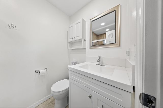 902 SW Dalton Avenue, Port St Lucie, FL 34953