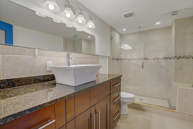 2295 S Ocean Boulevard 619, Palm Beach, FL 33480