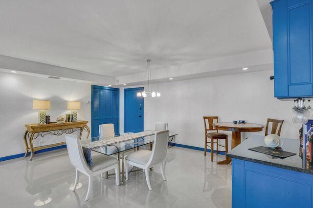 2295 S Ocean Boulevard 619, Palm Beach, FL 33480