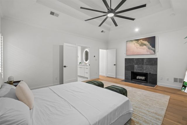 4736 Holly Tree Drive, Dallas, TX 75287