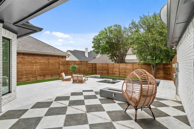 4736 Holly Tree Drive, Dallas, TX 75287