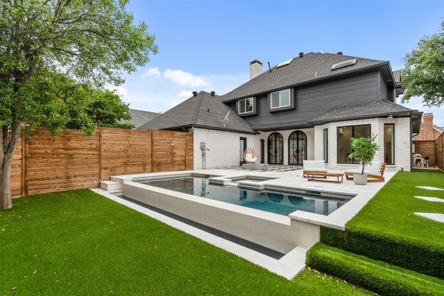 4736 Holly Tree Drive, Dallas, TX 75287