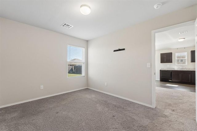 9517 NW 116th Court, Yukon, OK 73099