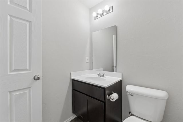 9517 NW 116th Court, Yukon, OK 73099